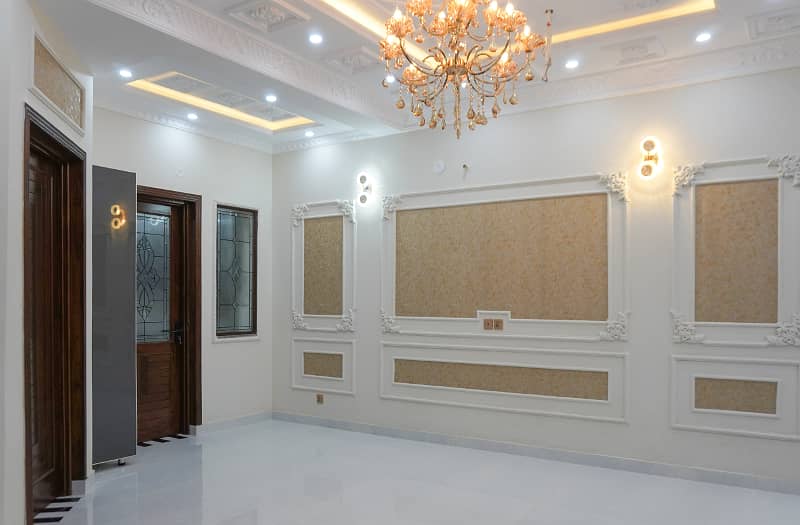 5 Marla Brand New Pair House Gas Available Near Canal Road And Emporium Mall Solid Construction Gated Area Near Park Market And Mosque 4