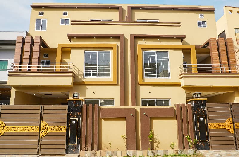 10 Marla Brand New Pair House For Sale In Nasheman Iqbal Phase 1 Near Park Market And Main Boulevard Solid Construction Super Hot Location 30