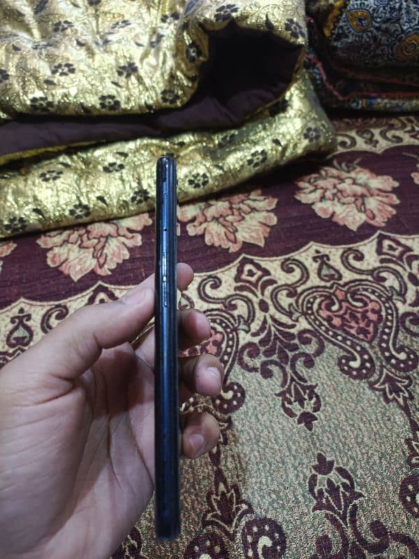 Oppo - A52 Lush Condition 3