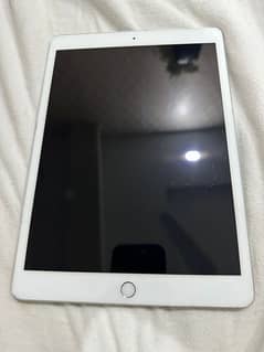 ipad 8 generation for urgent sale