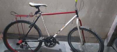 wheeling Cycle. Cycle size (26). Single frame cycle. Used cycle. 11000