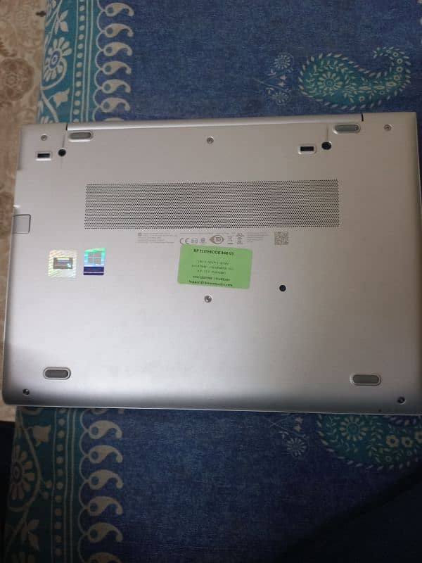 hp elite book 840 G5 16gb ram with 256 Nvme 1