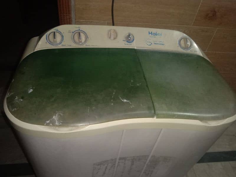 Haier dual tub totally genuine 1