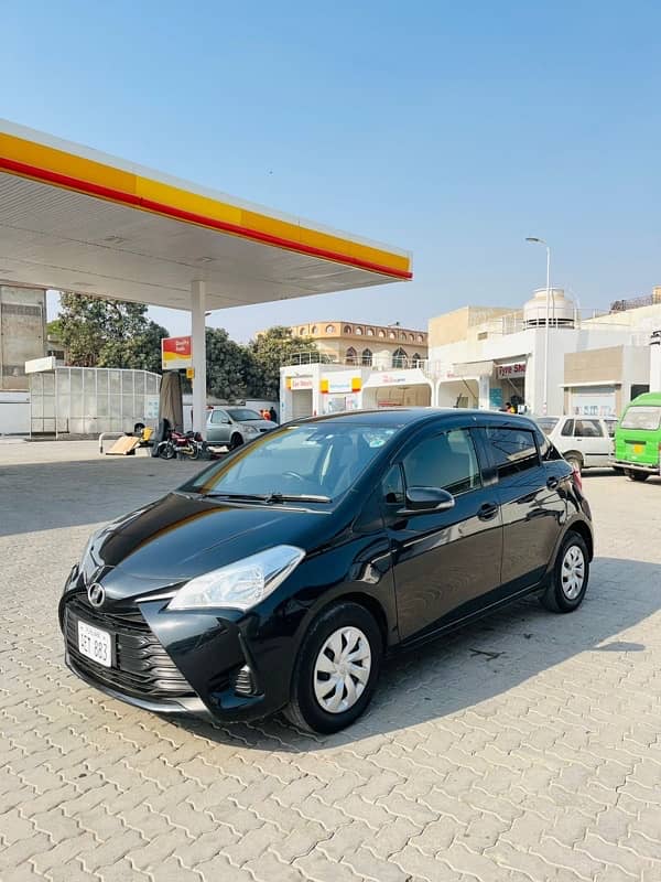 Toyota Vitz 2018 12