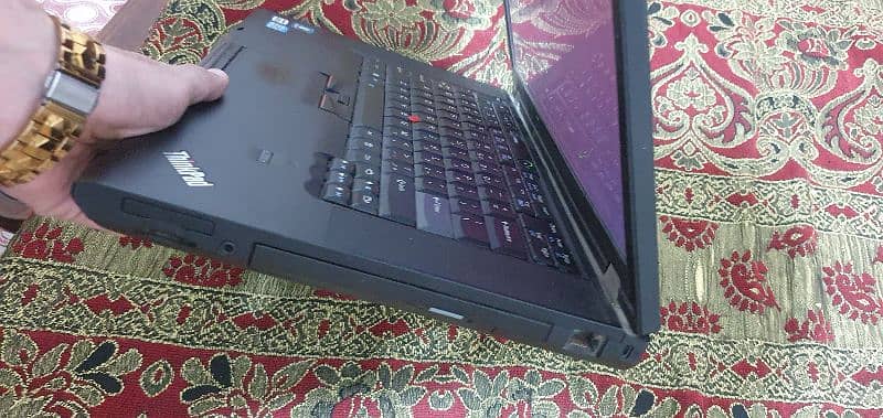 Lenovo ThinkPad I7 2nd Generation 8