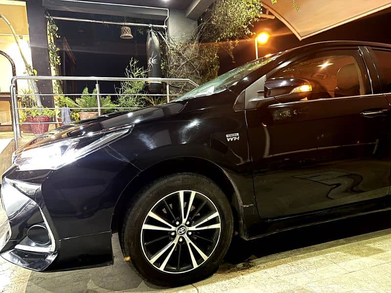 Toyota Altis Grande 2018 9