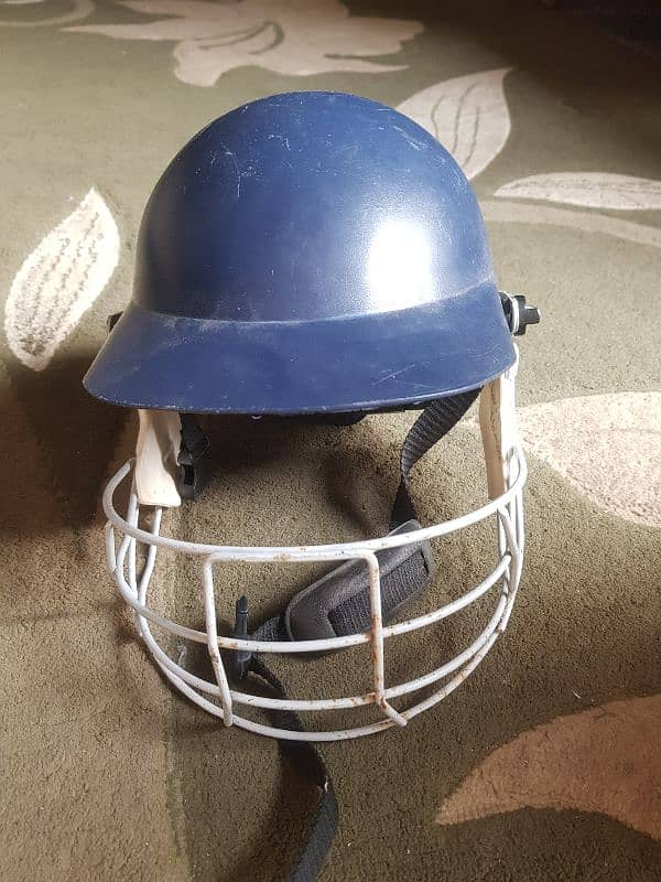 cricket helmat 1