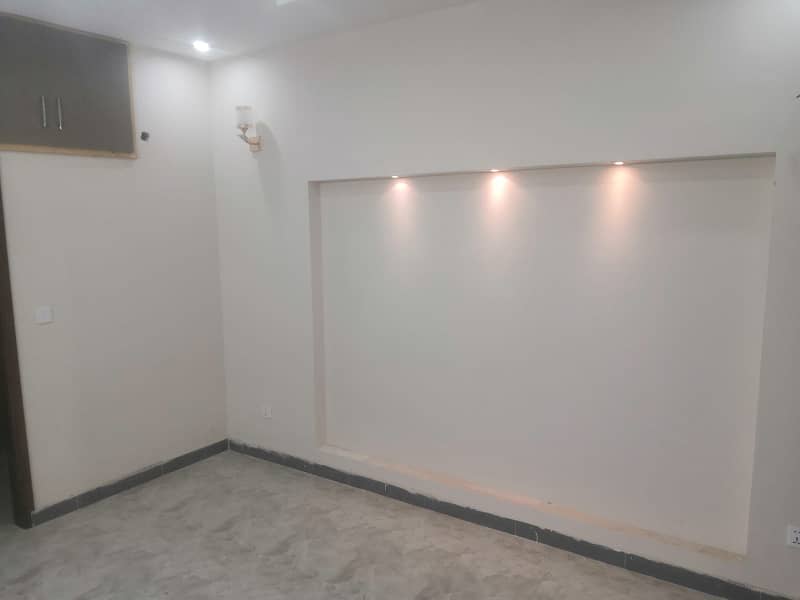 10 Marla Upper Portion For Rent 1