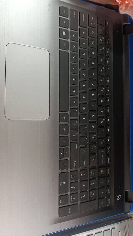 Hp pavilion series Laptop best condition with touch screen 1