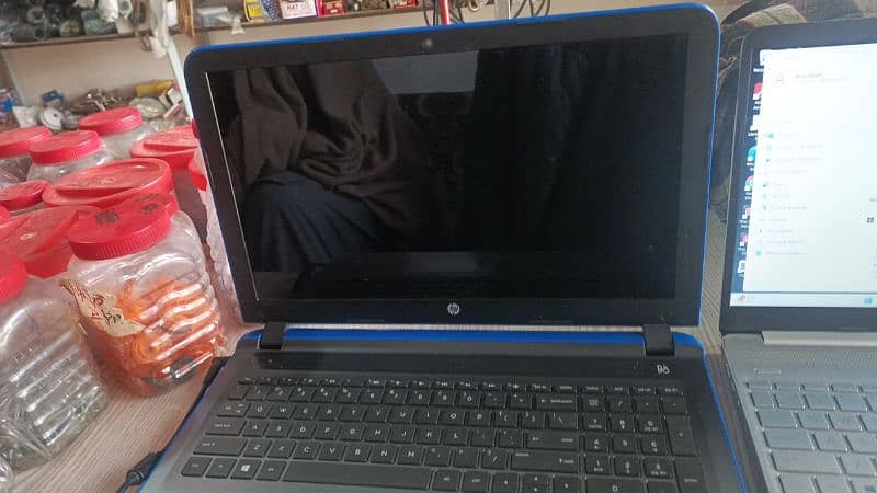 Hp pavilion series Laptop best condition with touch screen 2