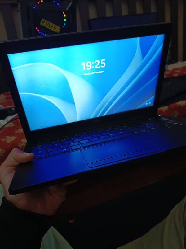 Dell Latitude 7280 | 8GB-256GB 1