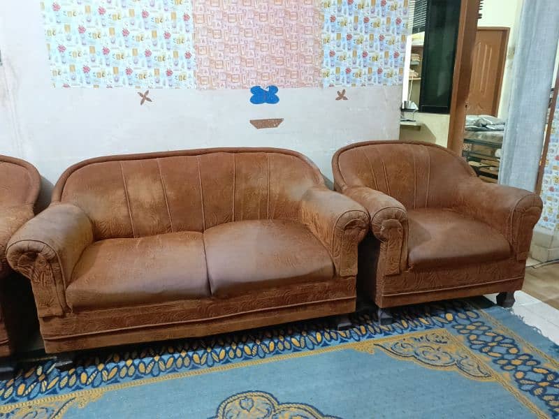 Steven seater sofa set in affordable price. 2