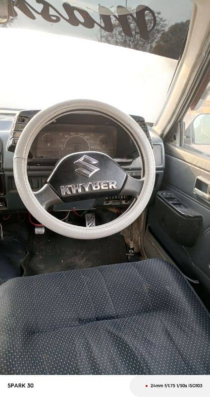 Suzuki Khyber 1992 6