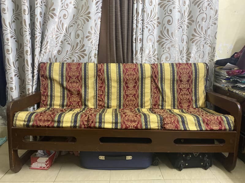 Hard (Sheesham) wood Sofa set 4