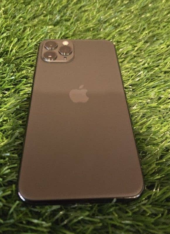 iPhone 11 Pro Non-PTA in Excellent Condition 1