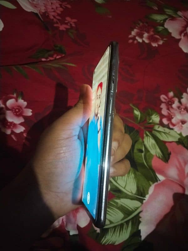 one Plus 9 pta 8 128gb all ok 3