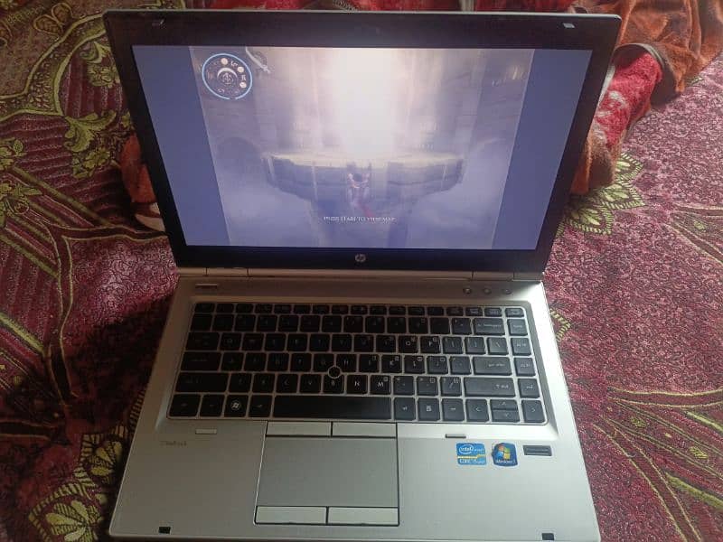 Laptop for sale Core i5 EliteBook gaming 8gb ram 3