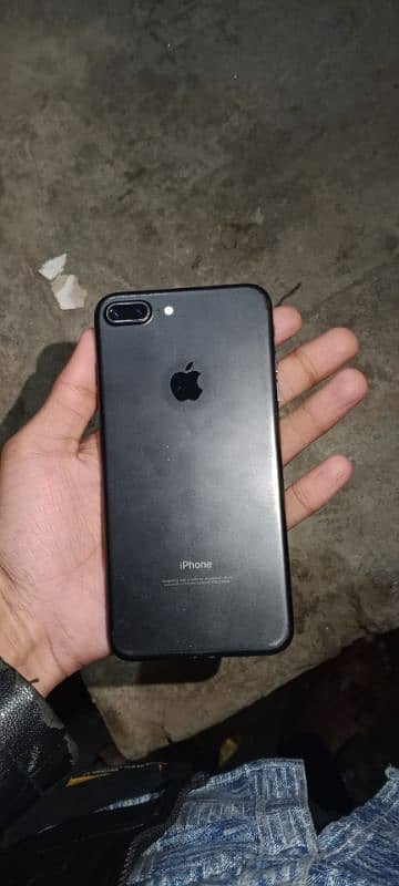 I phone 7 plus 128GB 5