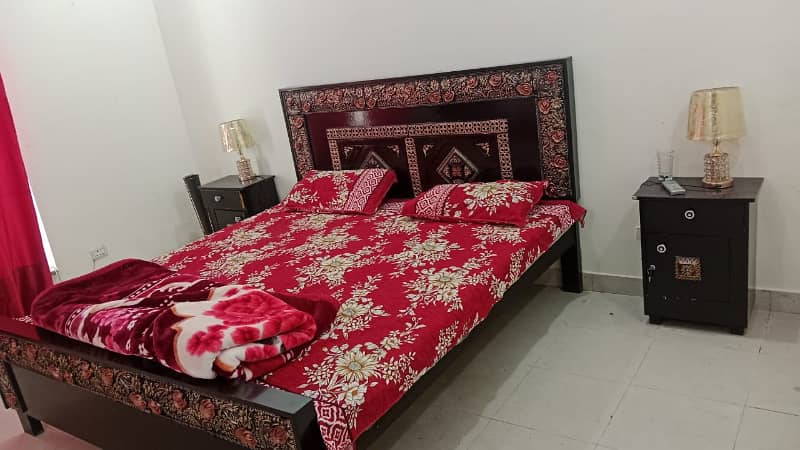 8 Marla House For Rent On Daily Basis Bahria Town Lahore 1