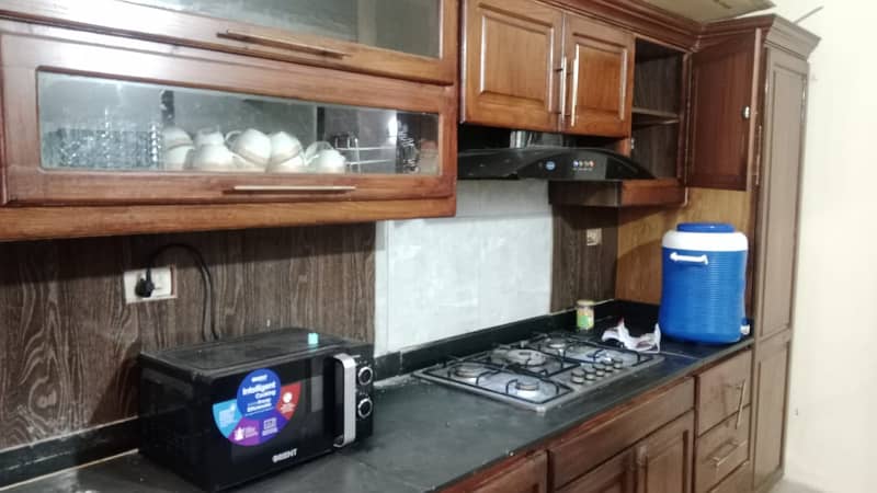 8 Marla House For Rent On Daily Basis Bahria Town Lahore 2