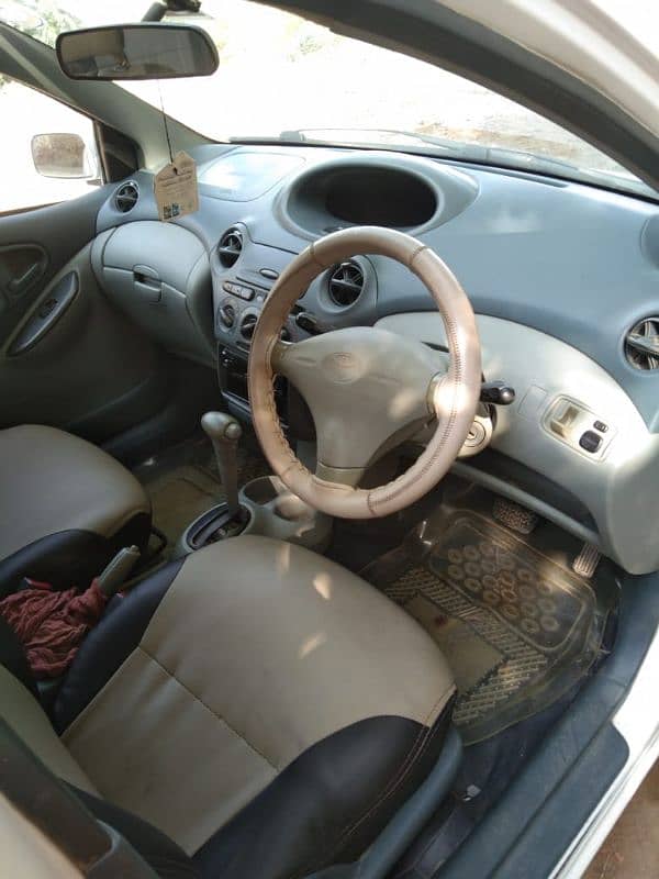 Toyota Vitz 1999 10