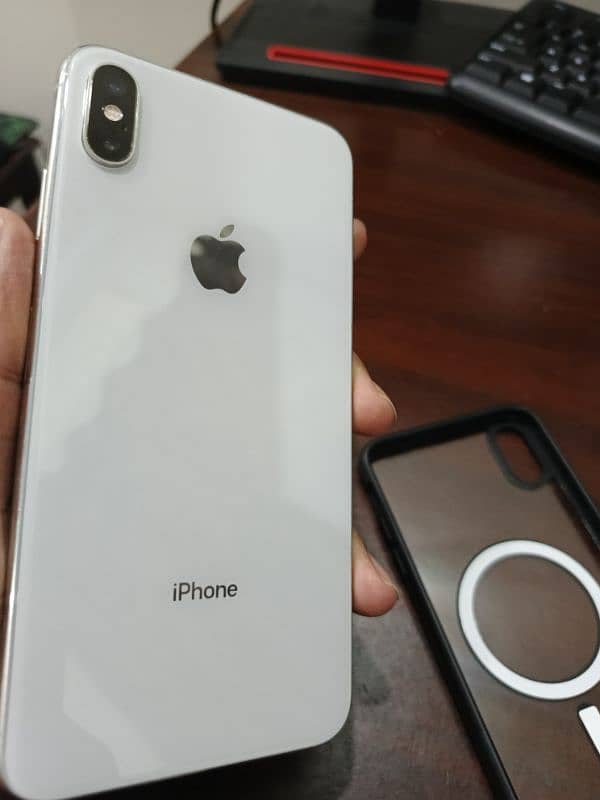 Iphone xs max 256GB dual PTA approved 1