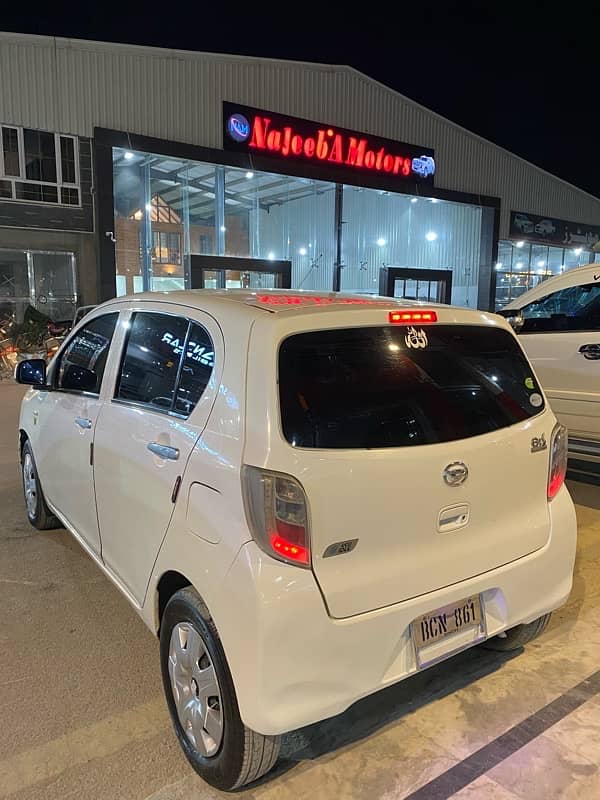 Daihatsu Mira 2014 1