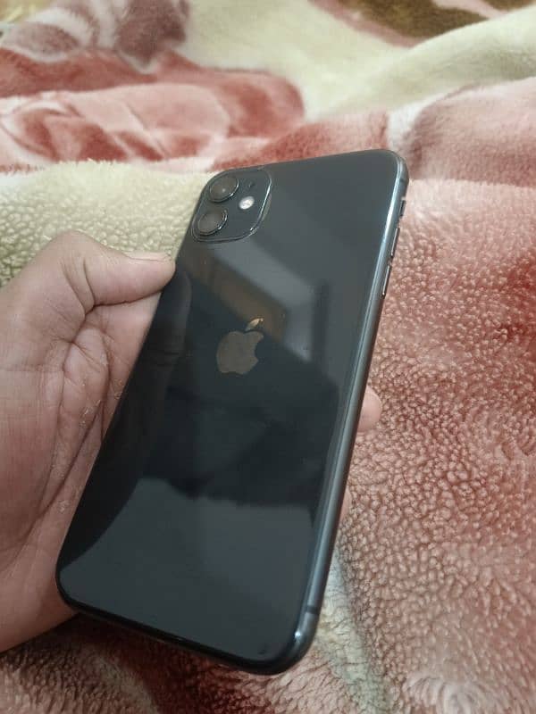 Iphone 11 64 Gb Non PTA with 89% Battery Health . 4