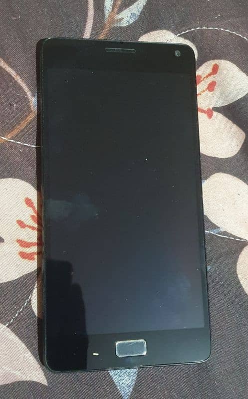 lenovo Vibe P1 0