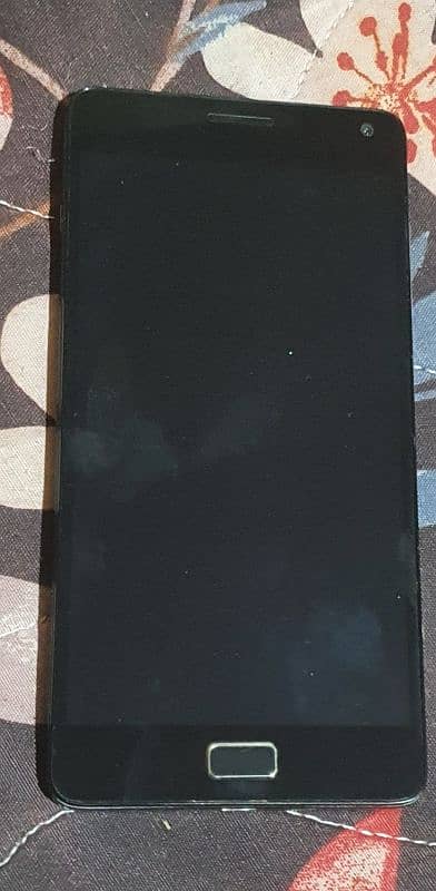 lenovo Vibe P1 1