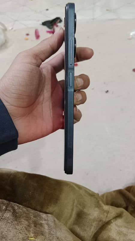 infinix hot 30 8+8 128 charger lokel h lakin acha h box h 1