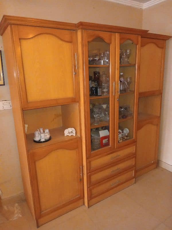 Sideboard for Sale in Perfect Condition 0