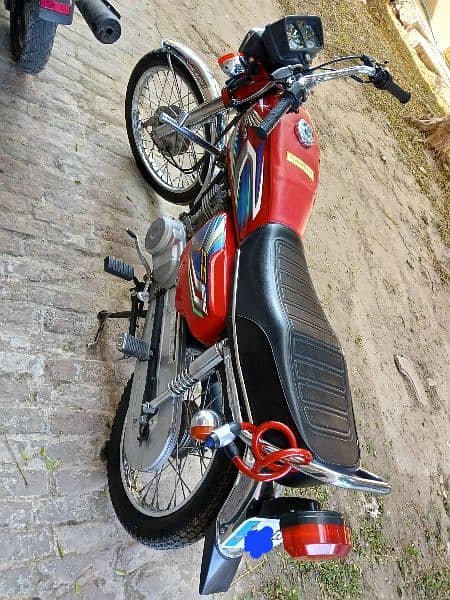 honda 125 almost new 2