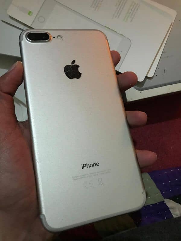 iphone 7 plus PTA 128 3