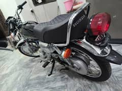 Honda 125cc special edition Black selver