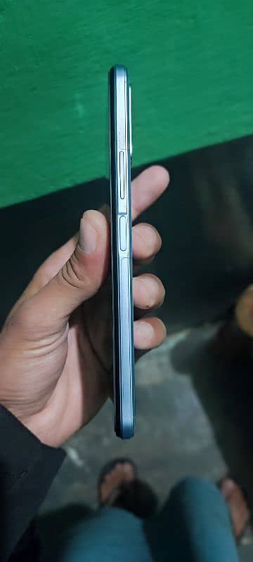 Vivo Y33s 5