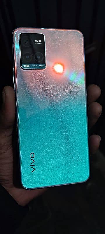 Vivo Y33s 6