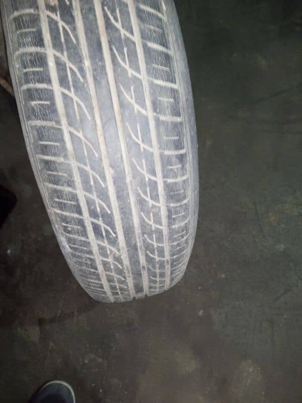 price 9500_ 165/70 R14 2 adad tiyer 1 rim 0