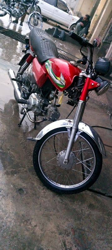 bike for urgent sale condition 10/9 2