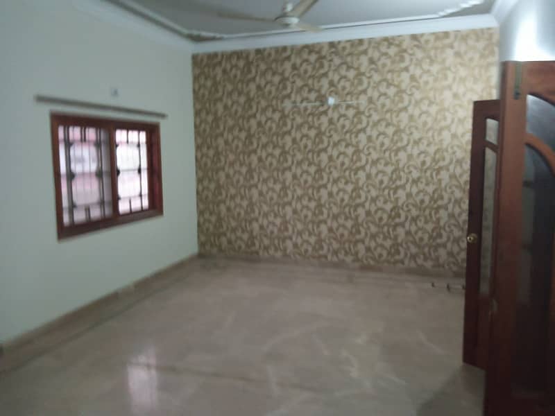 Rent 240yards Itehad banglows 3bed Ground west open 4