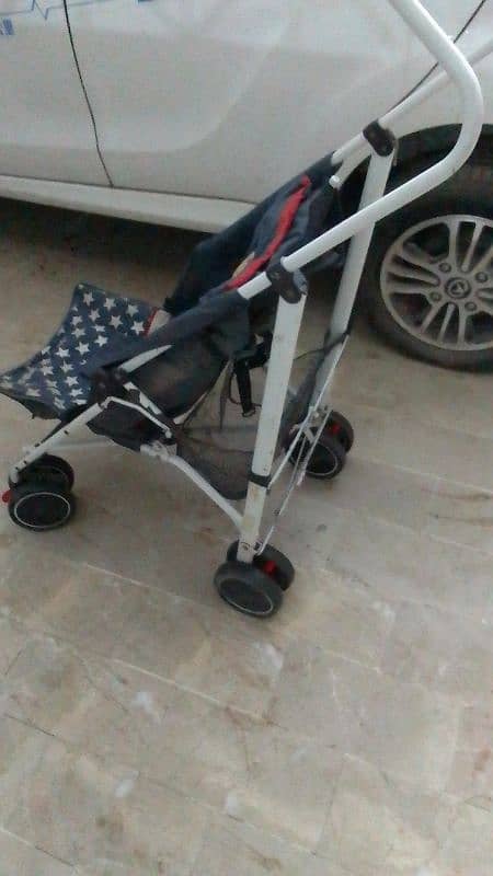 Kids Pram with Belt 1