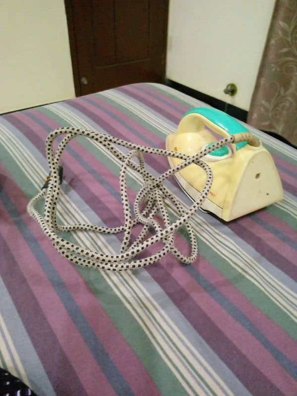 sale home use iron 5 years old 3