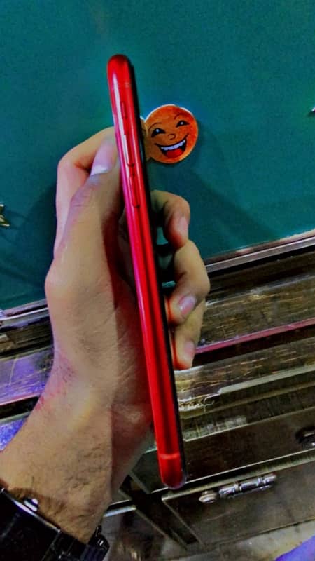 iPhone XR pta approved 64 Gb  red clour no any fault 2