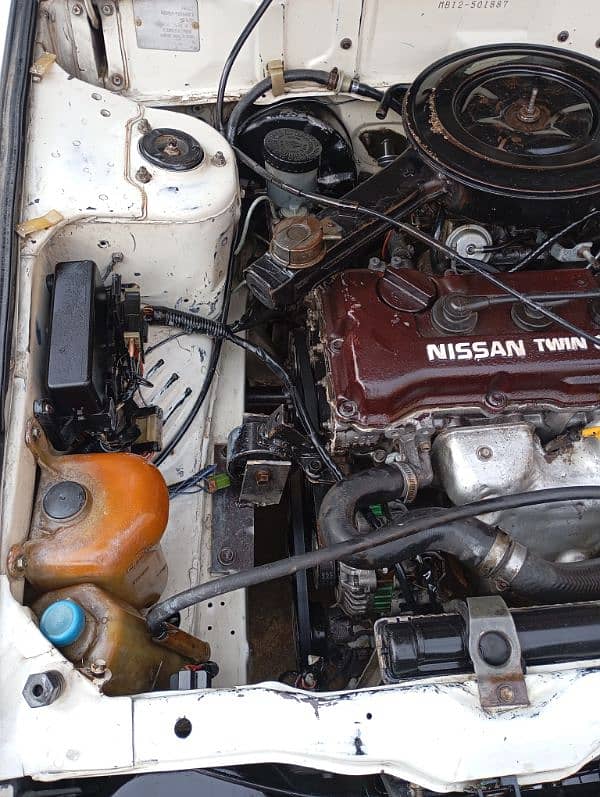 Nissan Sunny 1987 lush condition 18