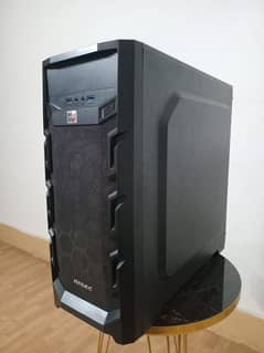 Desktop/Gaming Computer (Used less than 120 hrs, almost brand new)