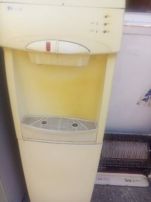 Orient water Dispenser 2