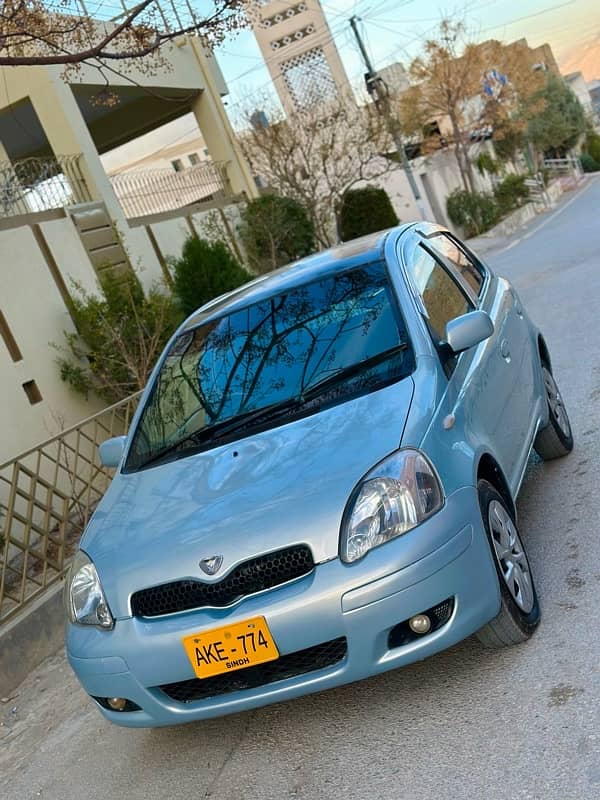 Toyota Vitz 2003 6