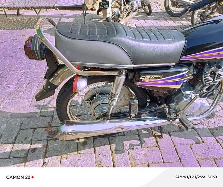 Honda 125 Lush Condition 2