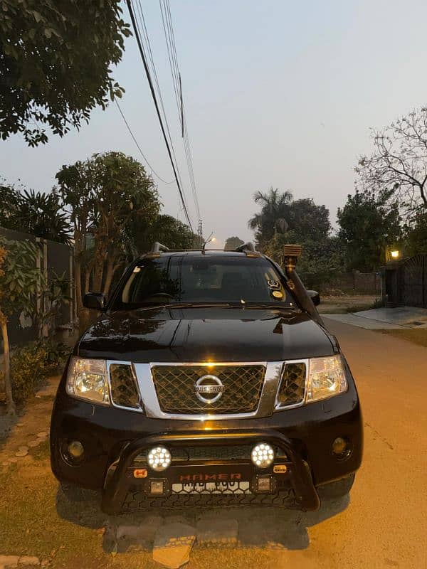 Nissan Navara 2015 0