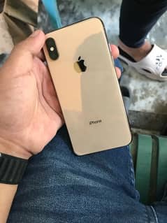 Iphone Xs gold colour urgent sale